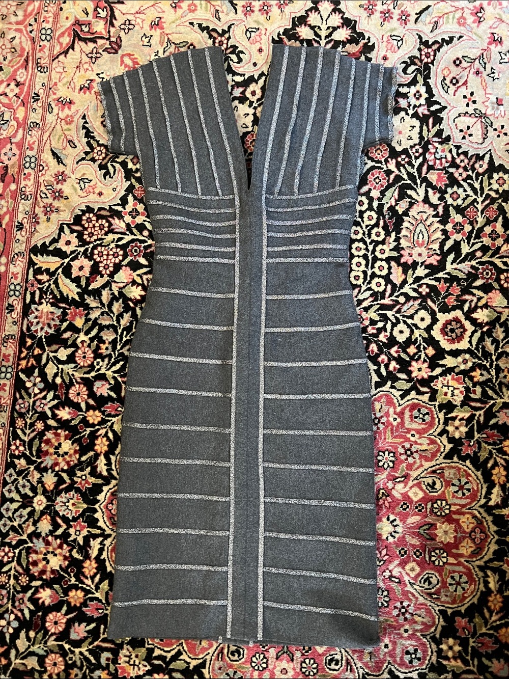 Herve Leger cap sleeve runway bandage mini dress size M grey
